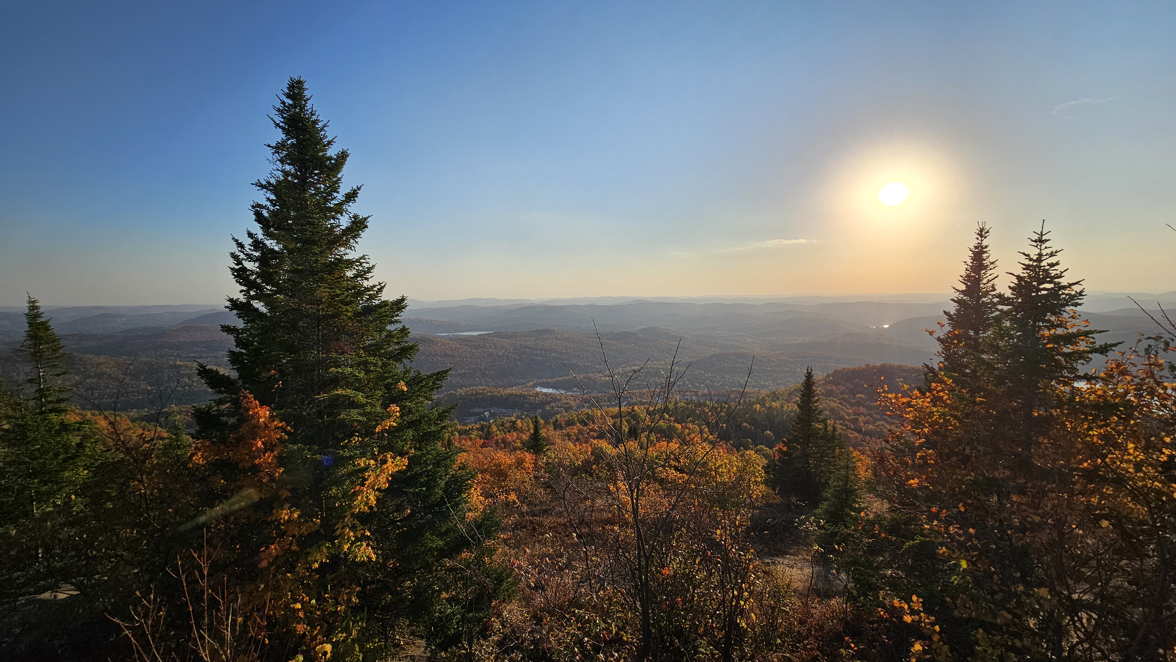 Beautiful sunset from a hiking lookout on the Grand-Brule trail in Mont-Tremblant